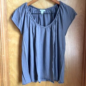 Old Navy top, size large, gray